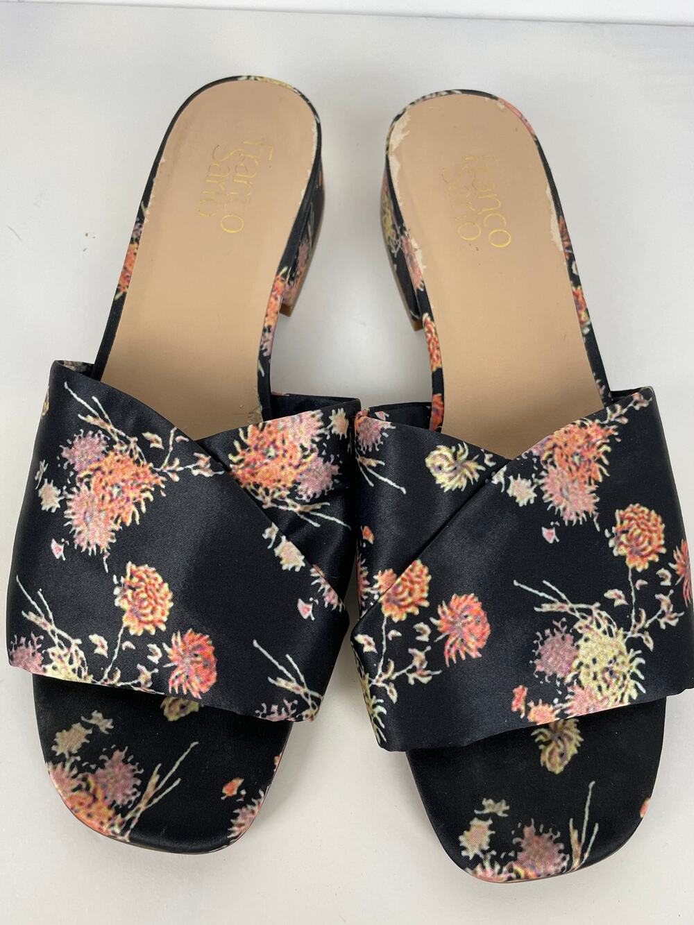 Franco Sarto Frisco Floral Slide Sandals Black Satin Chrysanthemum Size 10M